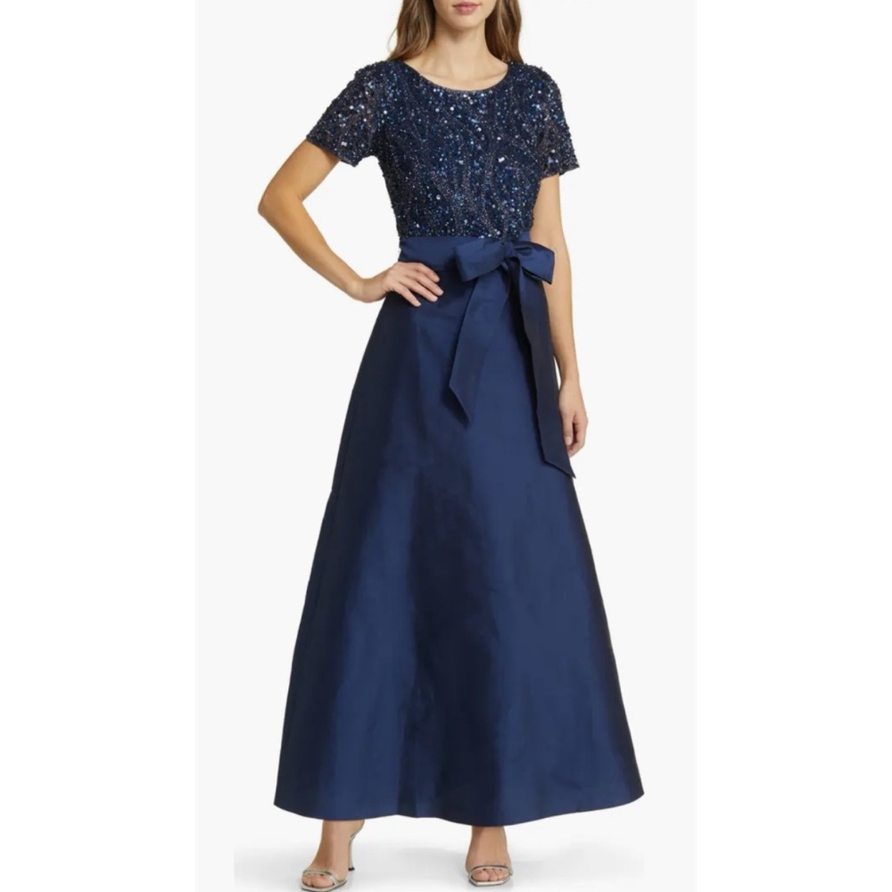 PISARRO NIGHTS Beaded Bodice Mixed Media Gown ❤️NWT❤️IN STORES❤️